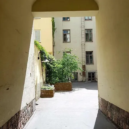 Punavuori Jugend Apartment